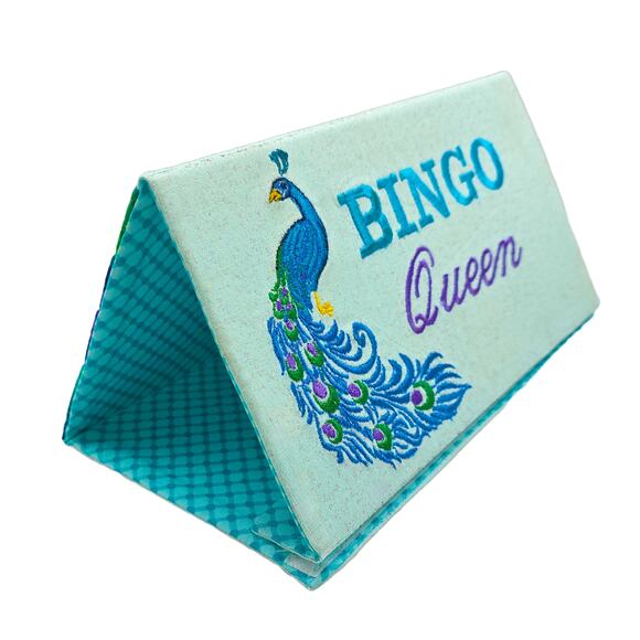Bingo Queen Hands Free Playing Card Holder Bingo pull tab dab - Picture 4 of 6